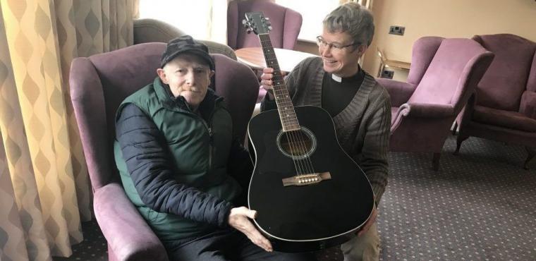  Guitarist Keith gets a special gift from pastor 