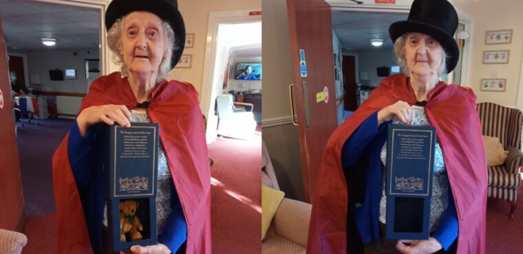  Magic Joyce wows fellow residents at Saltburn care home 