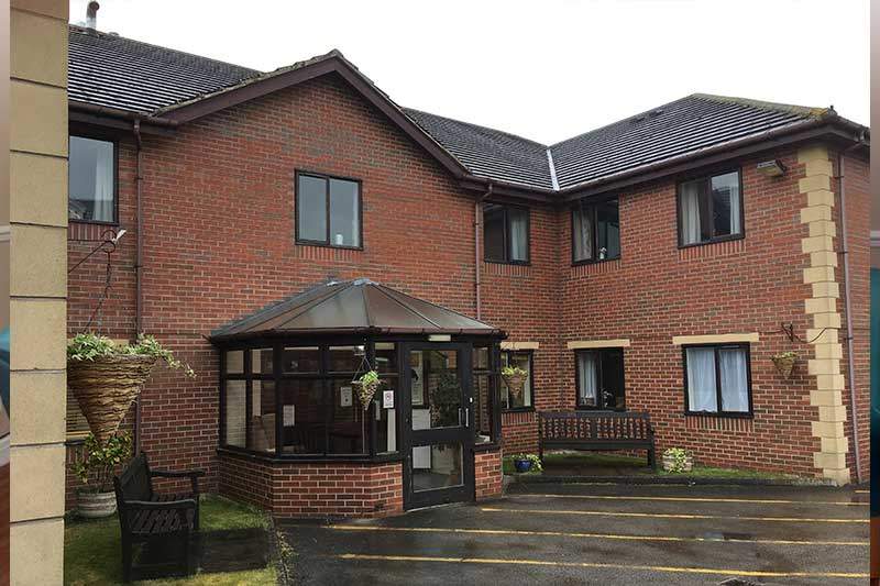 aden lodge care home huddersfield featured